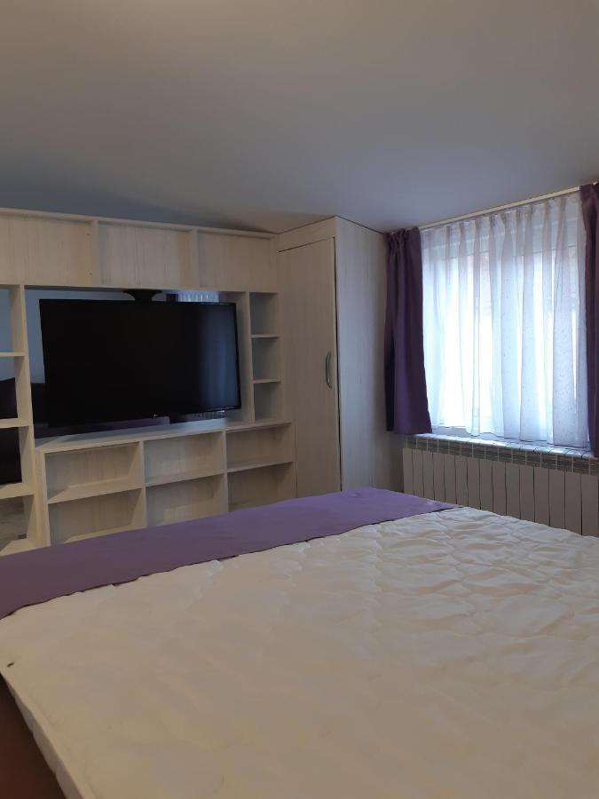 Apartament Magnolia Nearby City Center With Parking 시비우 외부 사진
